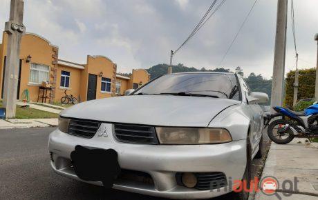 Mitsubishi Galant  '2002