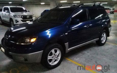 Mitsubishi Outlander  '2004