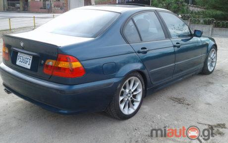 BMW 325  '2003