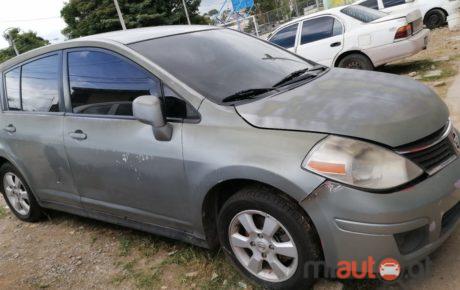 Nissan Versa  '2009