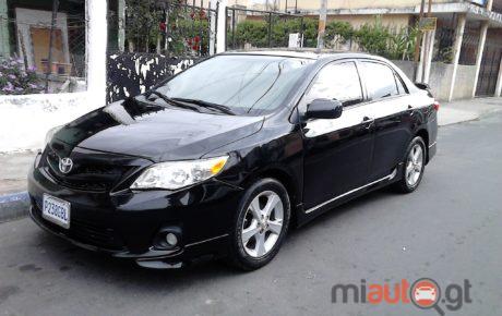 Toyota Corolla  '2011