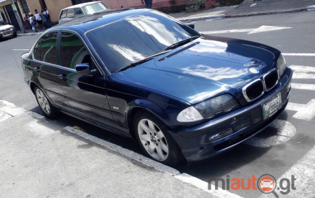 BMW  '2001