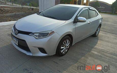 Toyota Corolla  '2014