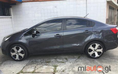 Kia Rio  '2013