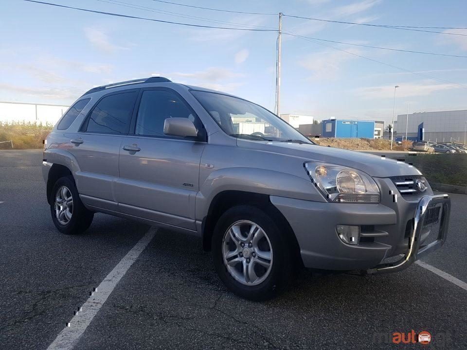 Kia sportage 2007 года